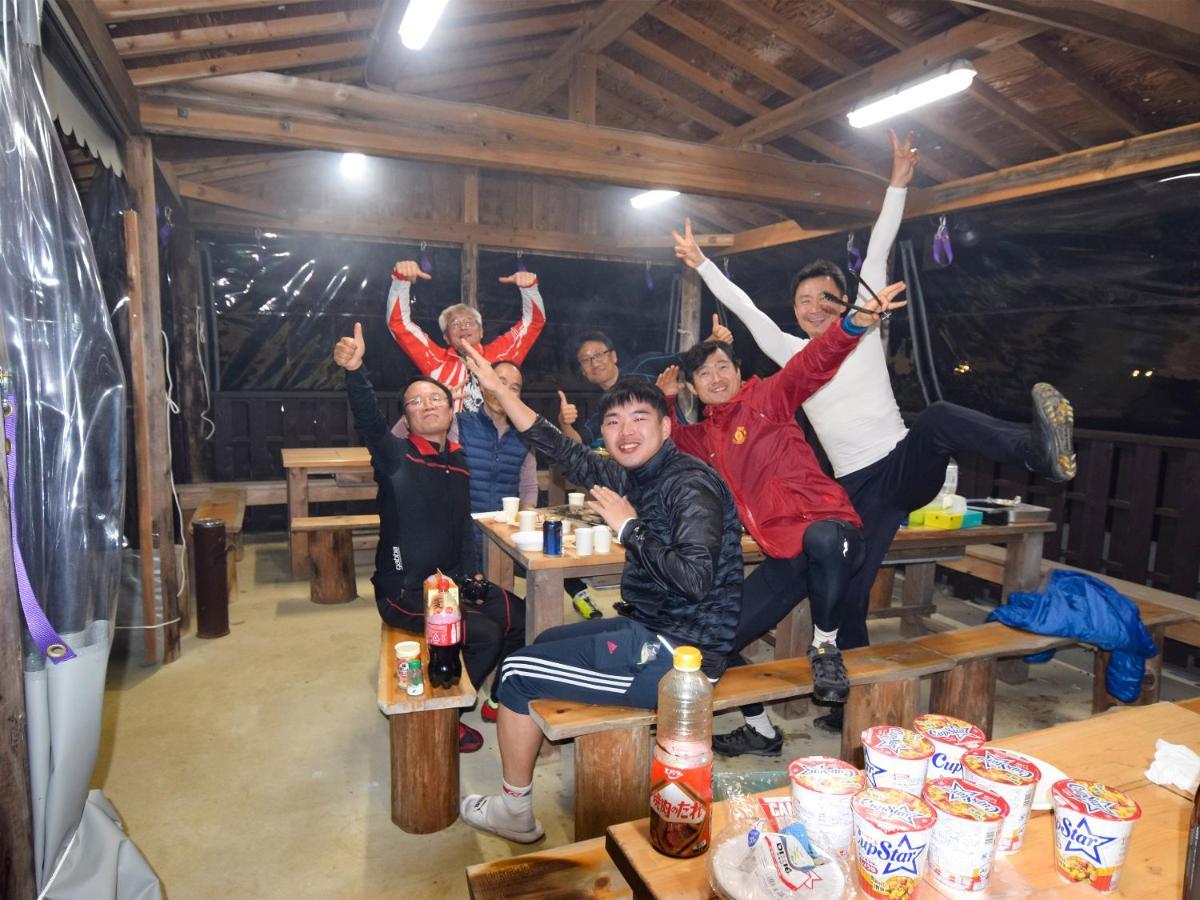 Tonosaki Bungalow & Bbq Цушима Екстериор снимка